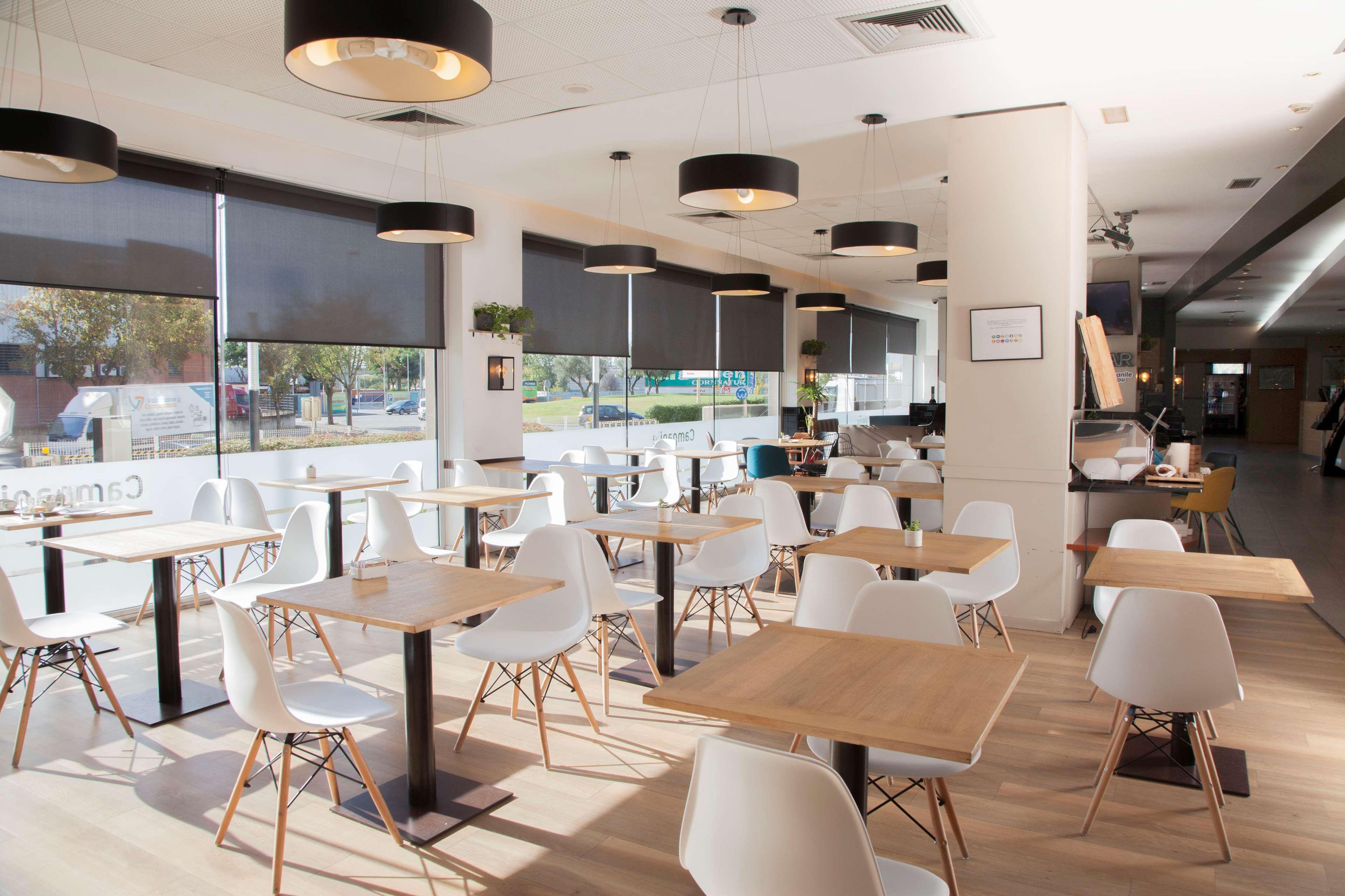 Travelodge Bcn Cornella Fira Cornellá de Llobregat